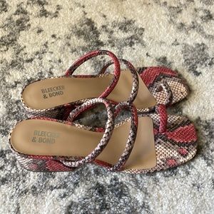 Crocodile Sandal
